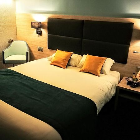 Brit Hotel 랑디비시오 외부 사진